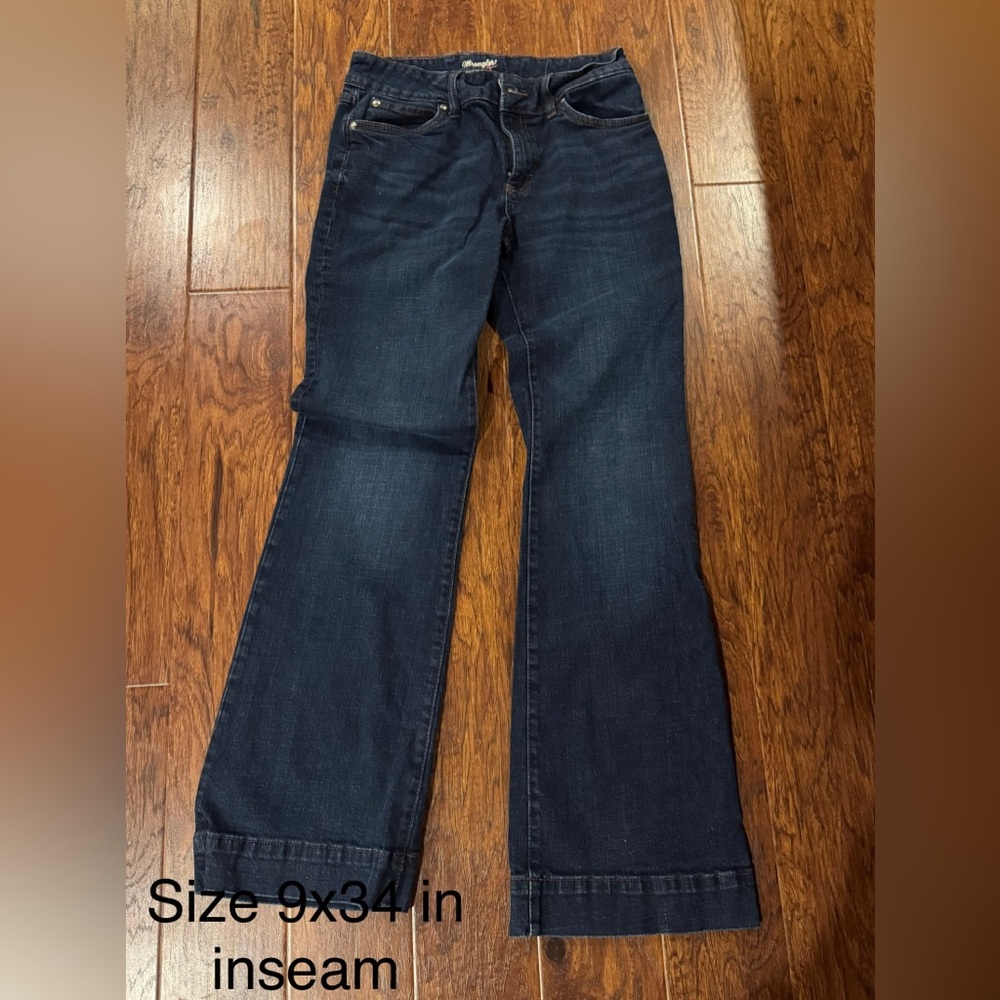 Women's Dark Blue Jeans